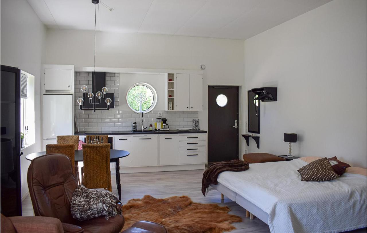 Beautiful Apartment In Lagan With House Sea View 外观 照片